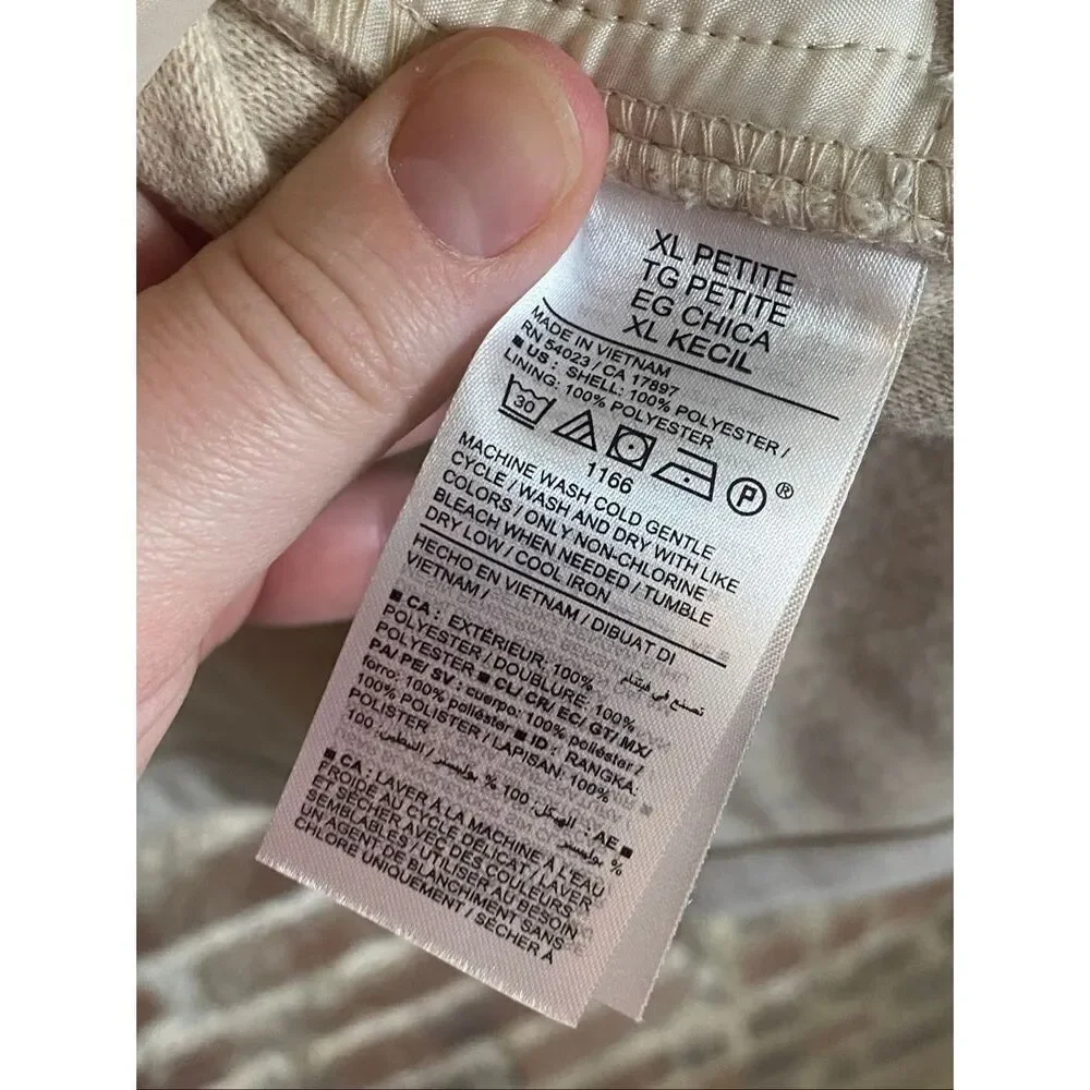 OLD NAVY • Oatmeal Cream Beige Flannel Shacket • Ladies XL Petite